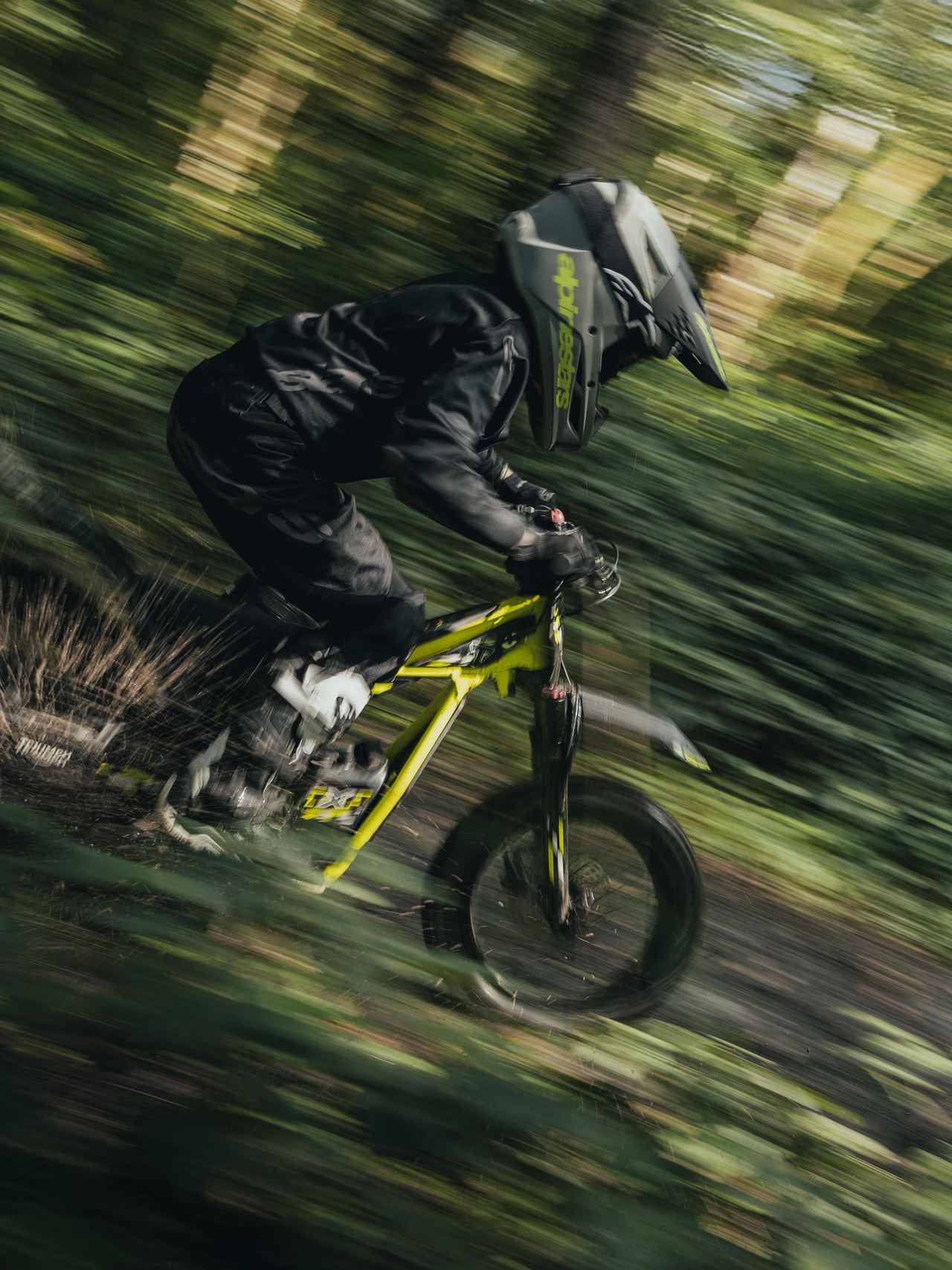画像: OSET提供のTRIUMPH TXPシリーズ