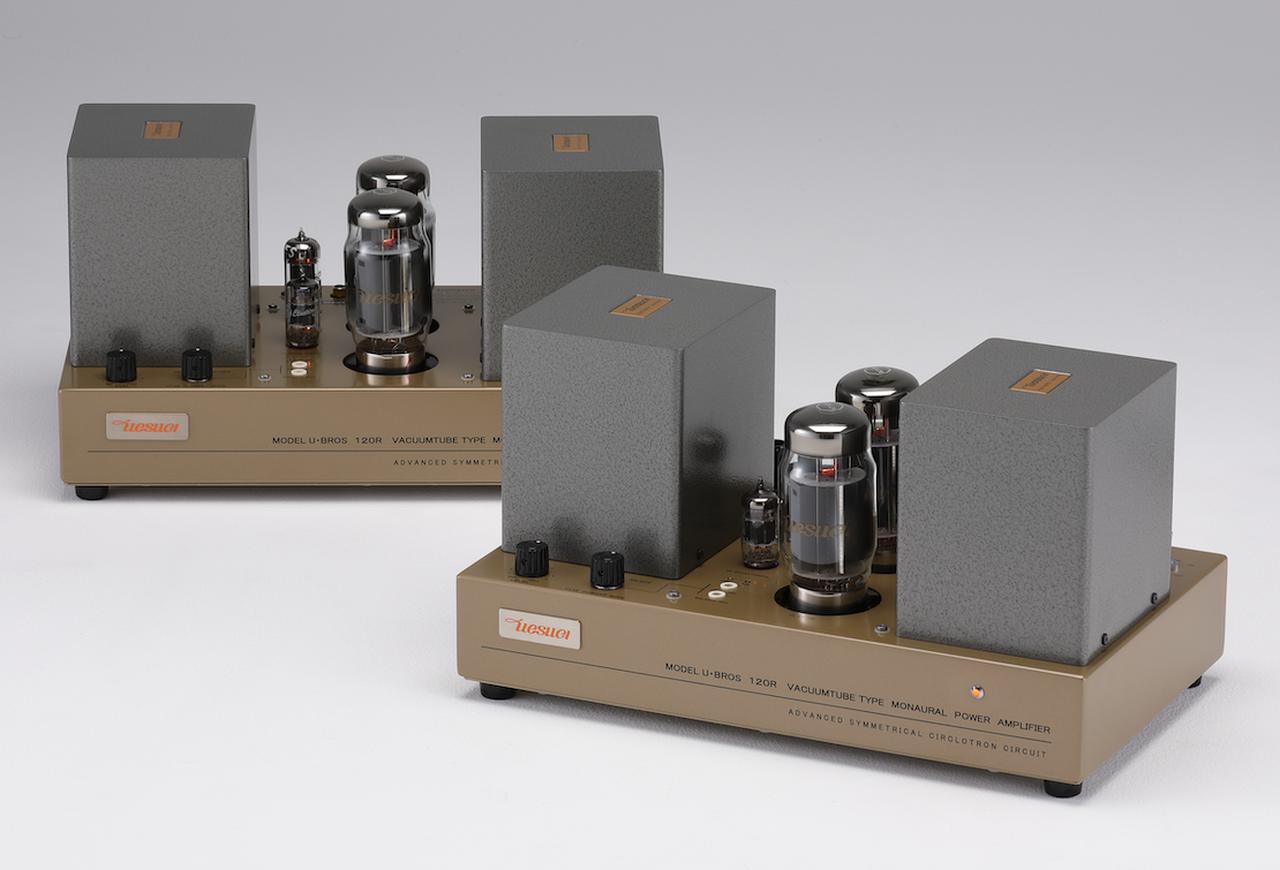 画像: 2014年に登場したU・BROS120はウエスギ・アンプとして初めてサークロトロン回路を採用。本機の前世代機U・BROS120R（上写真）は、2019年にU・BROS120を刷新して登場した。ドライバー回路に新しく6CG7を採用し、出力は75Wから90Wに増強。新規構造に改めた出力トランスの搭載で低域のパワーバンドウィズス特性が30Hz（75W）から15Hz（90W）に拡大された。