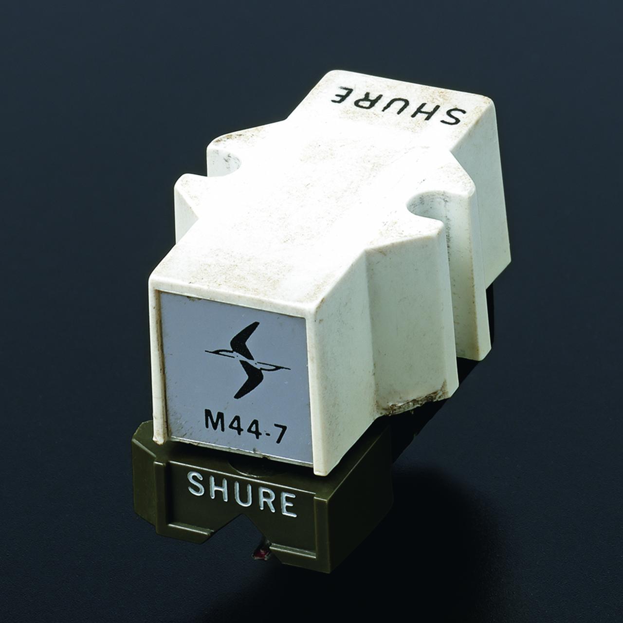 画像2: M3D、M44-7、V15 TypeⅢの3モデルで飛躍的な進歩を実感。透明度が上がり、高域の再現力が高まっていく