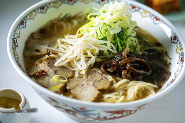 画像: 地元豚のチャーシューも旨い。1000円