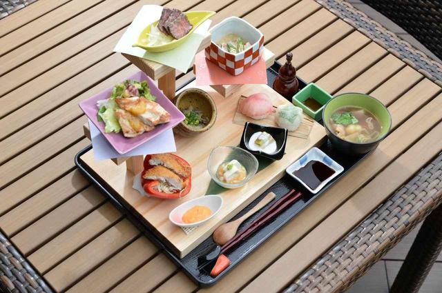 画像: 栃木おもてなし3段御膳」(1500円)。