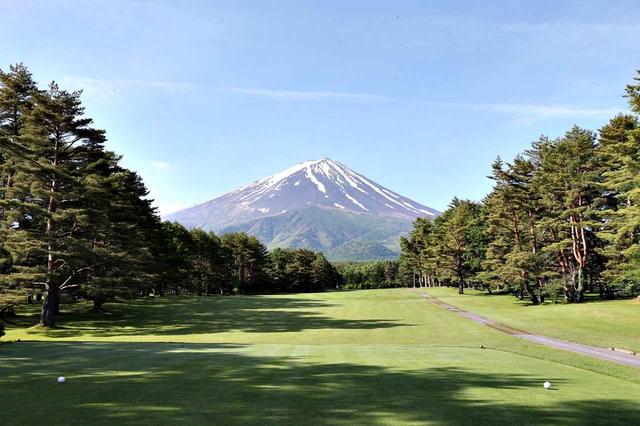 画像: 富士山に向かってナイスショット。メンバーになると、これが日常になります