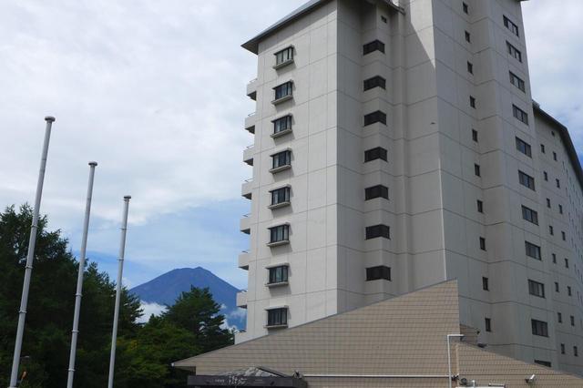 画像: 東京建物系列のホテルレジーナ河口湖。河口湖CCメンバー割引がある