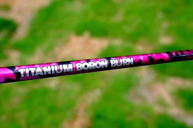 画像: シャフトは、38gと軽量のレーヴ チタニウムボロン バーン