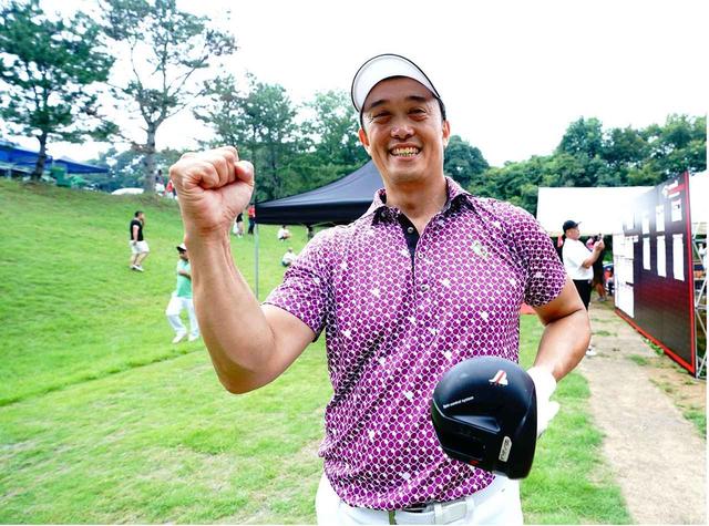 画像: 堀田晃宏選手(53歳) ヘッドスピード 60m/s 身長 183cm 体重 93kg