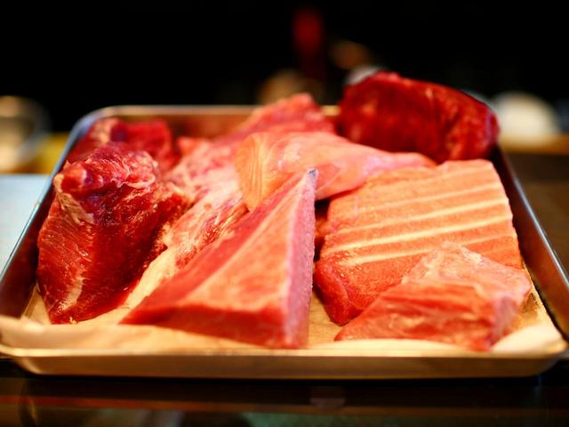 画像2: 【三崎・マグロ】マグロ問屋も太鼓判!「たち吉」の“ちぢれマグロ”の丼