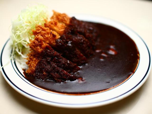画像: 神保町でカツカレーを出した元祖と言われているのがこの南海。