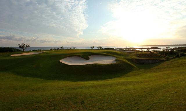画像: 15番 166Y 美しいP3 右手には名物のコーラルハザード