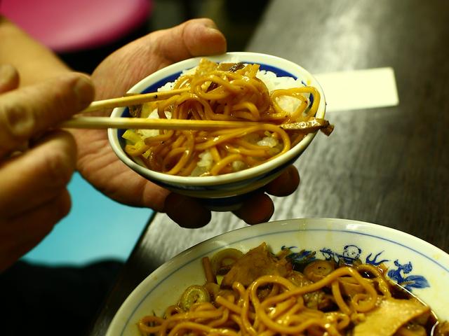 画像: 【富山ブラック】元祖「黒の一杯」は県外不出! ラーメン二郎よりやばいかも? ゴルフ場G麺ご当地ラーメンルポ
