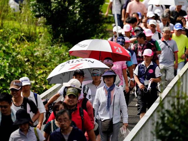 画像: お気に入り選手について観戦するのも、セカンドショット地点など定点で多くの選手を観るのも楽しい