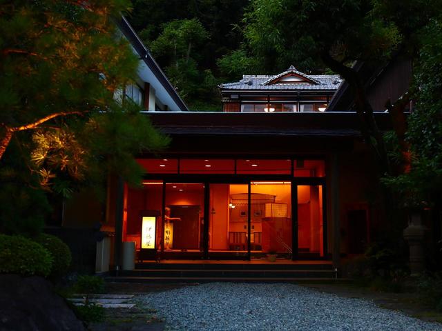 画像3: 【小田原・湯河原・熱海】相模湾を見下ろす絶景コースと獲れたて絶品アジフライの旅