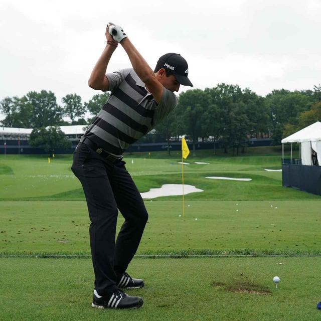 画像2: 【ホアキン・ニーマン】なんかヘンだぞ、首の向き。南米チリから現れたPGAツアールーキー、J・ニーマンの"側屈フォロースルー"