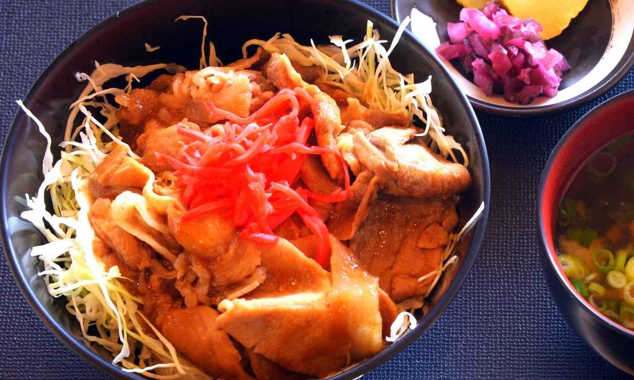 画像: 焼肉丼