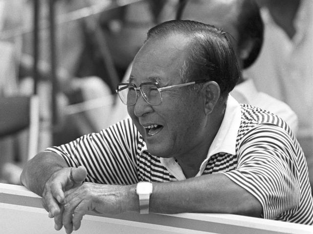画像: 中村寅吉プロ 1915年生まれ、2008年没。初優勝は50年関東オープン。ここから快進撃が始まり日本の第一人者に。樋口久子を育て上げた
