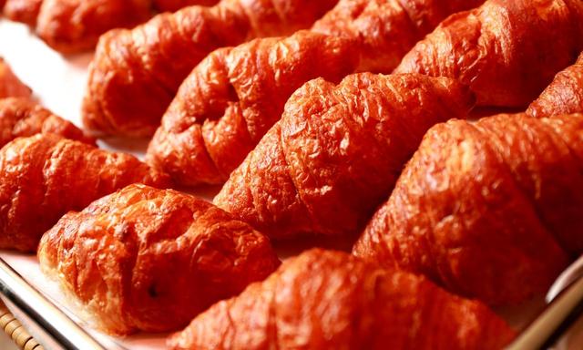 画像: 地元バターのクロワッサン。女子力高いです