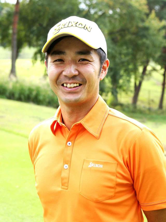 画像: 藤原慶昌プロ(ヘッドスピード40m/s役) ジュニアゴルファーを中心にやさしく、わかりやすい指導が評判。今回はヘッドスピード40m/sになりきって、アマチュアの気持ちで試打してもらった