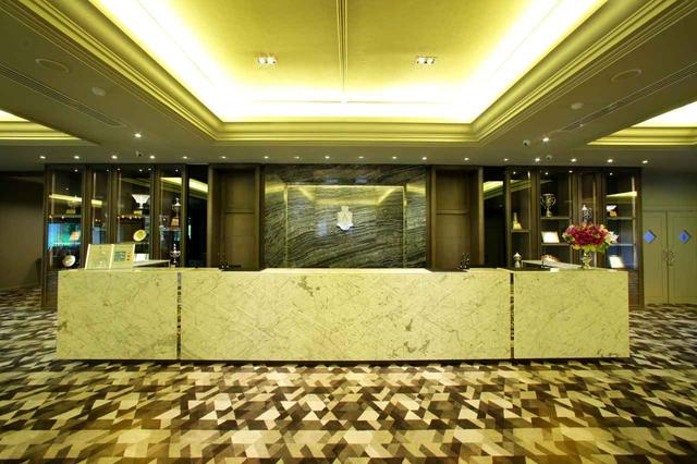 画像: クラブハウスに入れば、そこかしこがラグジュアリー