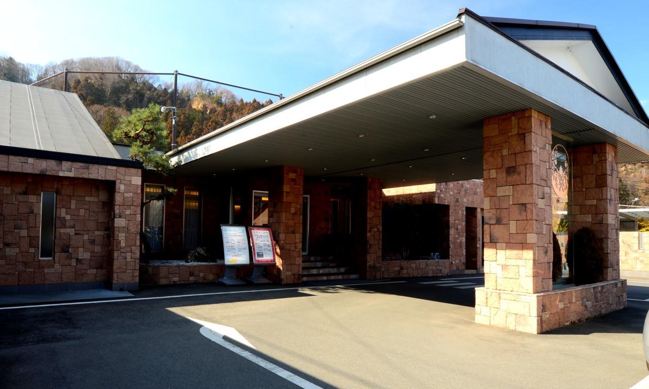 画像: 本コースと同じようなクルマ寄せ