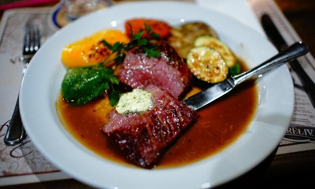 画像: 「プラハ」、そして温泉地「カルロヴィヴァリ」での食事