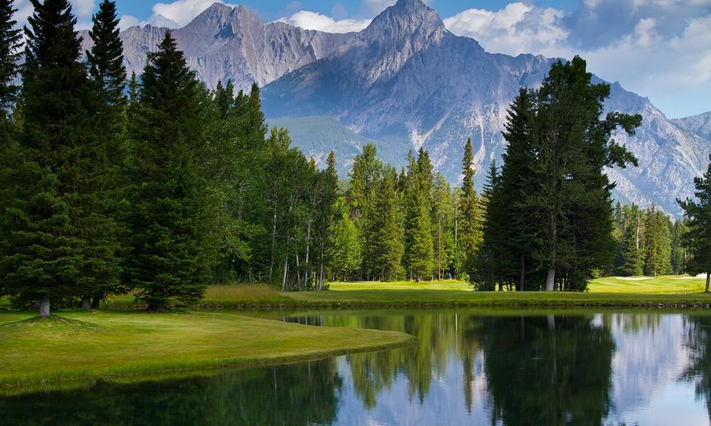 画像: Mt.Lorette 1番ホール