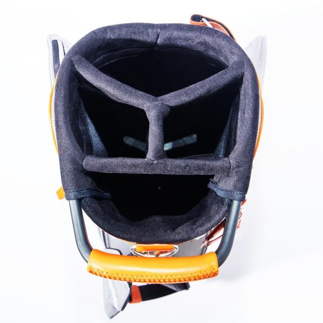 画像: 大きさ:9インチ 口枠:4 重さ:3.9kg ポケット数:6