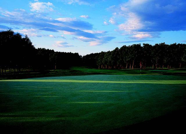 画像: 7063Y/Par72。言わずと知れた「ANAオープン」の舞台。名匠・井上誠一設計の北海道を代表するチャンピオンコース