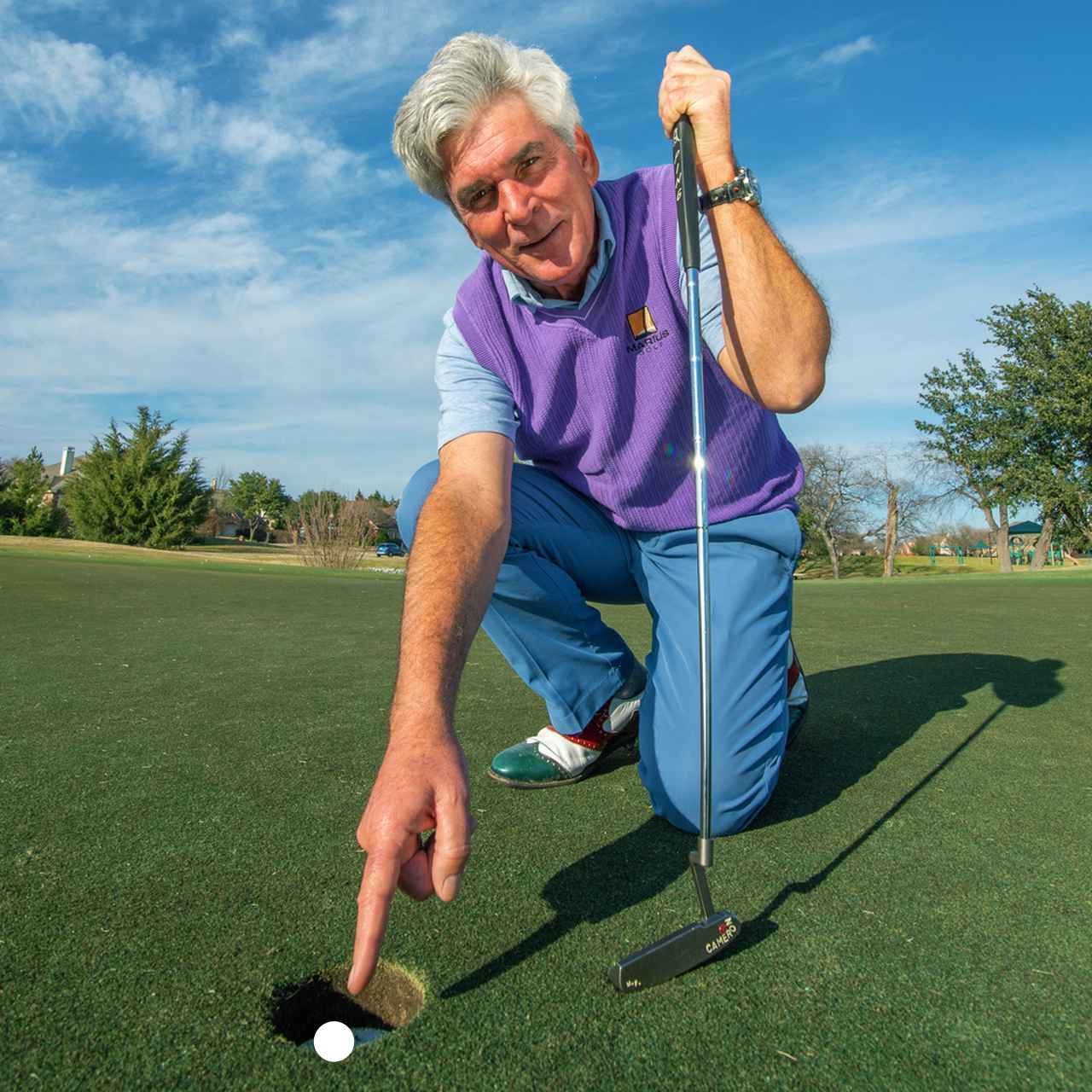 【パット】「ボール位置にパット名手の共通点!」タイガーの元パッティングコーチが特別レッスン(後編) ゴルフへ行こうWEB by ゴルフダイジェスト