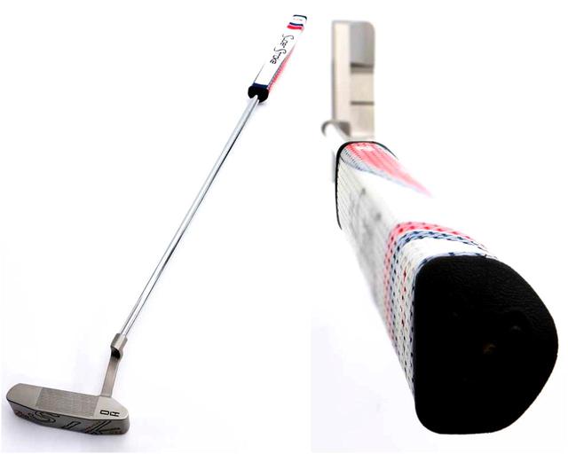 画像: デシャンボーが使う「SIK GOLF アームロックパター」の「Super Stroke FLATSO17」グリップを装着