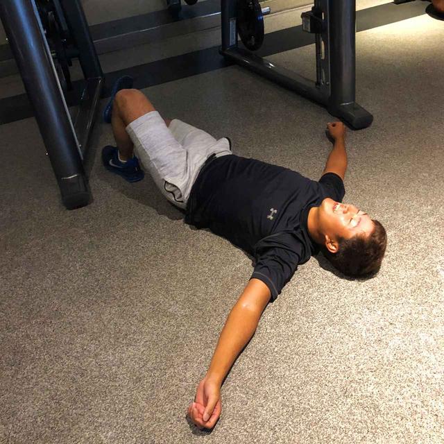 画像: 「ここまで追い込める選手は凄い」と渡辺トレーナー。グアム合宿で体重が2キロ増量