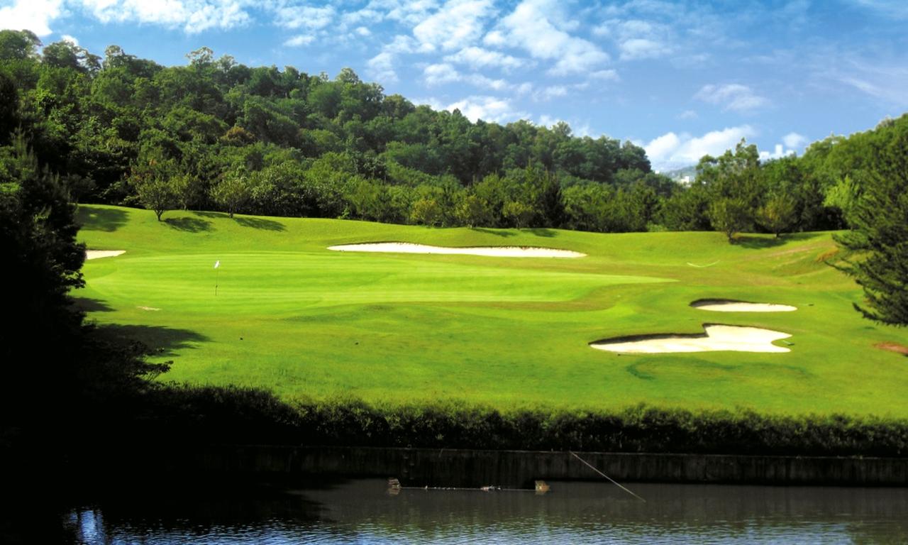 【会員権・ゴルフ場身体検査】天野山カントリークラブ。関西イチ広い敷地に東 西 南 北の個性派36ホール。一粒で2度おいしい会員権 ゴルフへ行こうWEB by ゴルフダイジェスト 【会員権・ゴルフ場身体検査】天野山カントリークラブ。関西イチ広い敷地に東 西 南 北の個性派36ホール。一粒で2度おいしい会員権 ゴルフへ行こうWEB by ゴルフダイジェスト