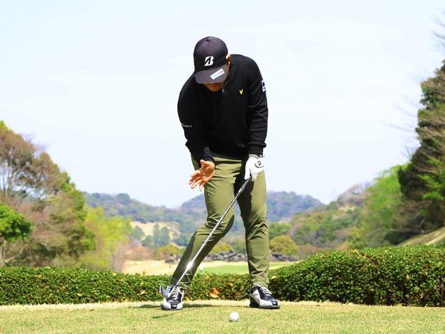 画像1: 自然なダウンブローに打つために
