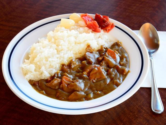 画像: 人気ナンバーワンのポークカレー