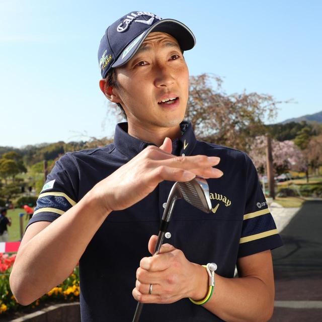 画像: 重永亜斗夢 「打ち込んでいくので、ソールの後ろ側が削れていると引っかかりません」