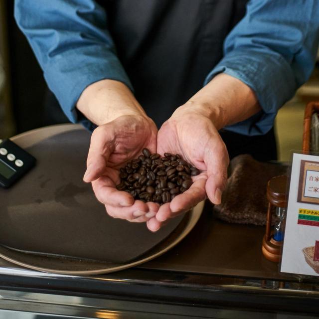 画像: 2015年「第3の波」では豆の産地を重視し、ハンドドリップで淹れるスタイルが主流となった
