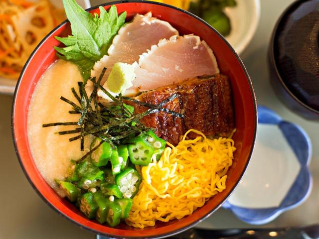 画像: 梅ノ郷ゴルフ倶楽部のスタミナ丼(1280円)