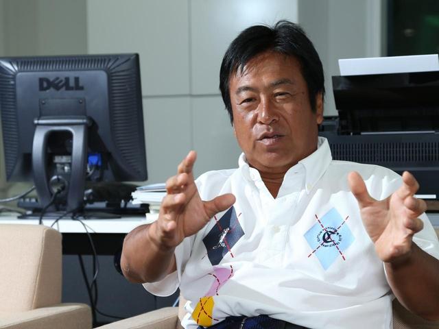画像: 「効率よ<打つためにはクラブの重心位置、つまり芯を意識することが大切」と湯原。そのためには、どのクラブもある程度揃ったスペックであるほうが合理的だと言う