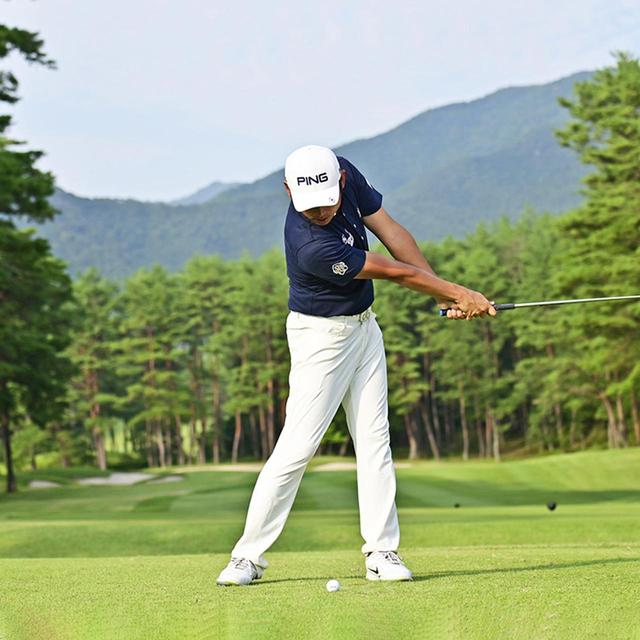 画像5: 【渋野日向子の先生⑤】青木翔コーチのスウィング基本講座「お腹で振る」