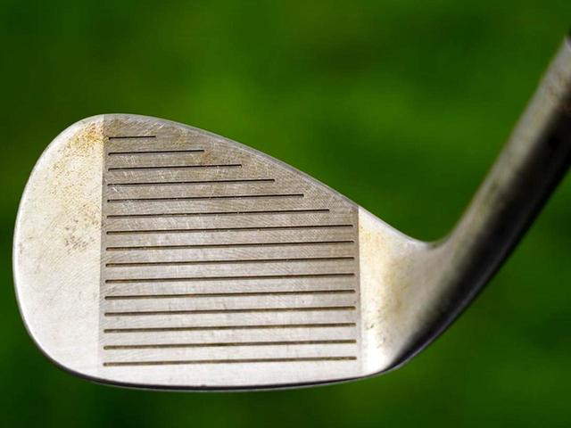 画像3: 手の感覚に近いという2本。顔とボールがフェース面に乗る感覚で選んだ