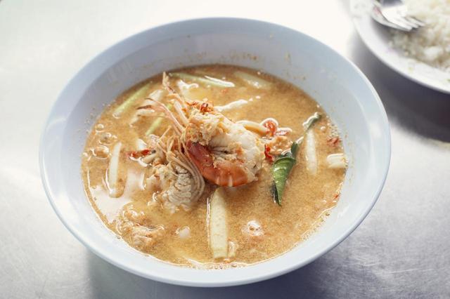 画像: 代表的なタイ料理「トムヤムクン」