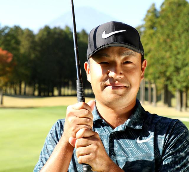 画像: 時松隆光プロ、ドライバーからパターまですべてテンフィンガーグリップ