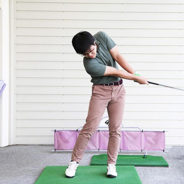 画像2: ボールを見る意識が強いとヘッドが走らない