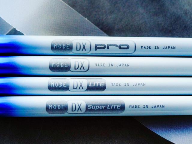 画像: マルチフレックス(あらゆるHSに対応)で、30g台の「DX Super LITE」から60g台の「DX pro」まで4つの重量帯をラインナップ