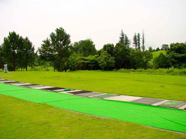 画像1: 練習場(200Y)