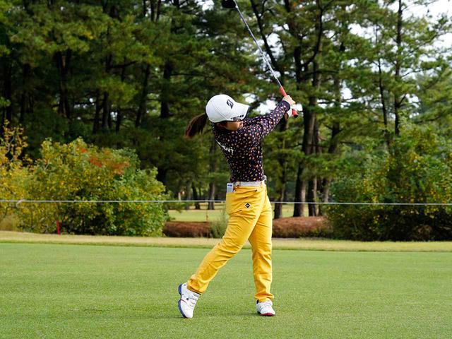 画像8: 【フェアウェイウッド】アマチュアでツアー優勝、女子プロに転向。大型新人・古江彩佳が直レッスン。いつも芯を喰うフェアウェイウッドスウィング