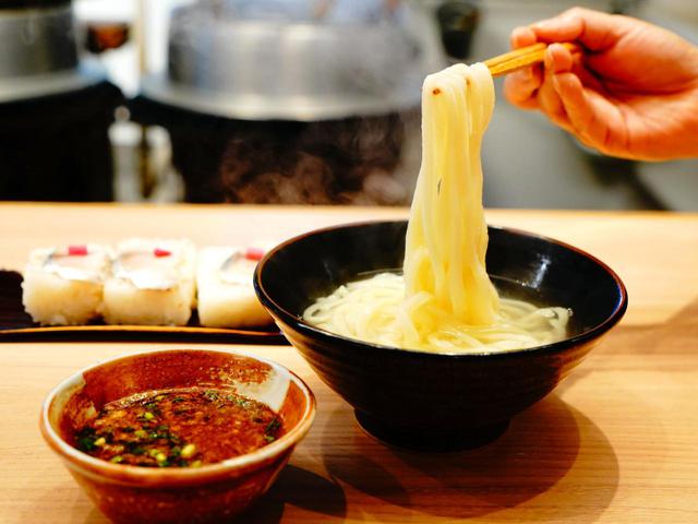 画像2: 唐辛子で口ヒリヒリ、辛麺で汗をかく