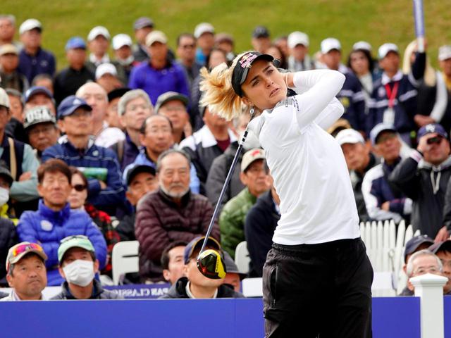 画像: レクシー・トンプソン(24位タイ)ドライバーの平均飛距離は276.17Y。初日に同組だった渋野を20~30Yアウトドライブするホールも。渋野いわく「置いていかれたのでビックリしました」