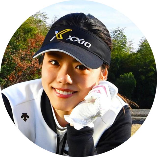 画像: 【生徒】坪井保菜美さん 1989年生まれ。岐阜県出身。2008年、北京オリンピックで新体操「フェアリージャパン」として活躍。現在は都内の祐天寺で新体操スクール「シルク」、笹塚でヨガスクール「T’s Fit」を展開。ゴルフは本格的に取り組んだ時期があり、今回、飛距離アップに挑戦