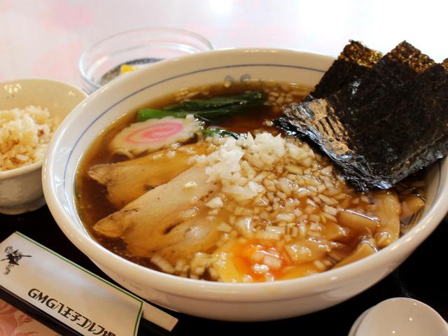 画像: "刻み玉ねぎ入り"八王子ラーメン(1200円・税別)