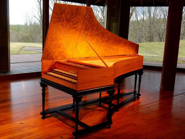 画像2: 木造の温もり、音色、美しい八ヶ岳高原音楽堂(公式Facebookより)
