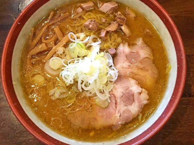 画像: らーめん みかん(味噌ラーメン/750円)Ph/みかんFacebookより